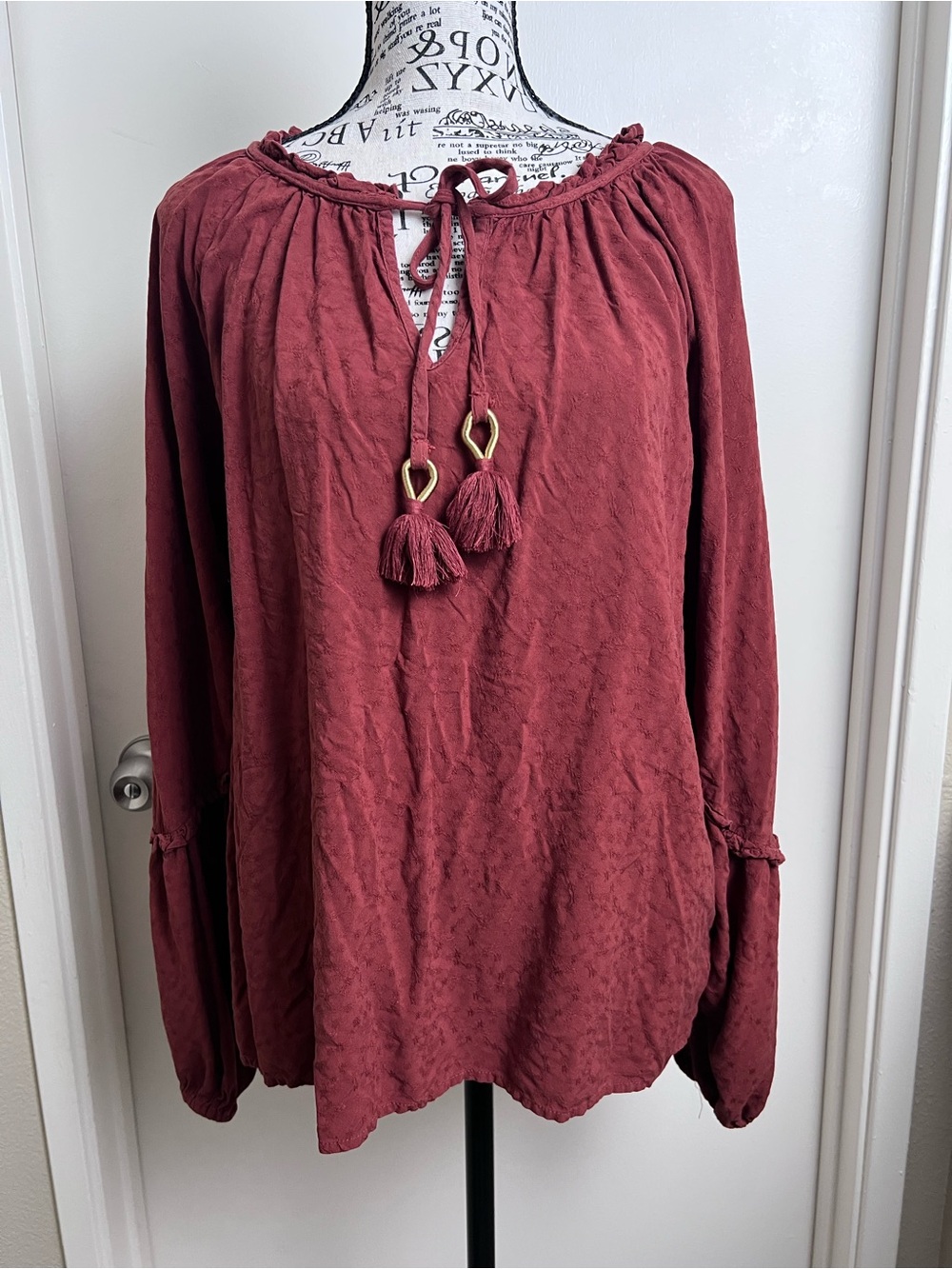 Knox Rose Rust Jacquard Boho Peasant Blouse Tassel Tie Balloon Sleeve M